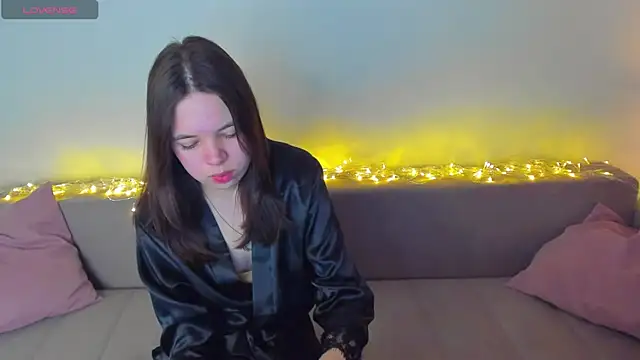 Chio Mio online show from 15, 3, 2025