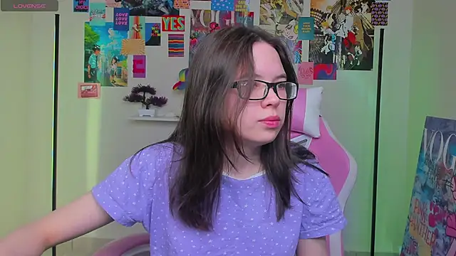 Chio Mio online show from 7, 3, 2025