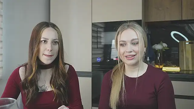 Snapshot of girlstirp chatting on 16, 3, 2025 girlstirp online show from 16, 3, 2025