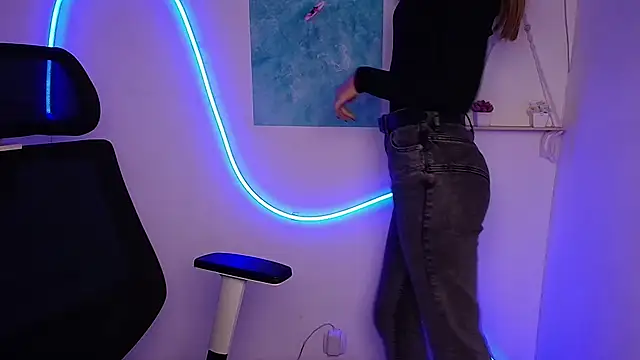 Dana flowers online show from 12, 10, 2025