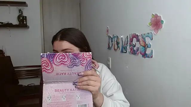 dulce  222 online show from 24, 9, 2025