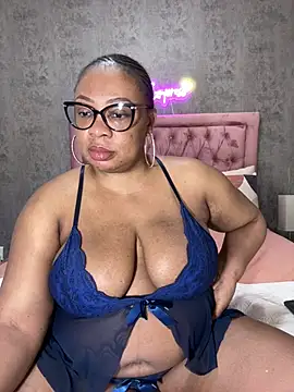 VixenRoyaleX online show from 25, 2, 2026