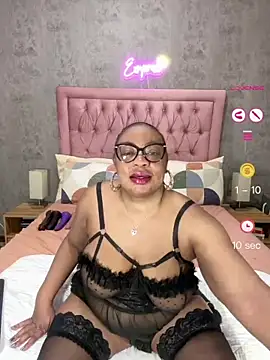 VixenRoyaleX online show from 17, 7, 2026