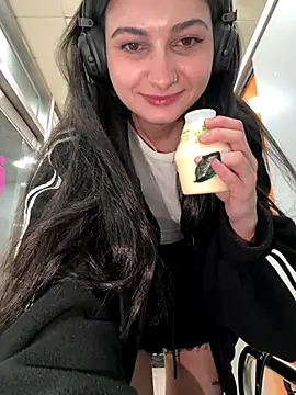 Snapshot of lunalovelee chatting on 26, 9, 2025 lunalovelee online show from 26, 9, 2025