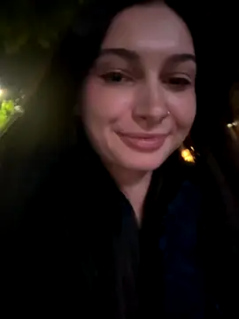 lunalovelee online show from 13, 10, 2025