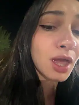 lunalovelee online show from 19, 10, 2025