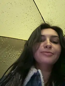 lunalovelee online show from 17, 10, 2025