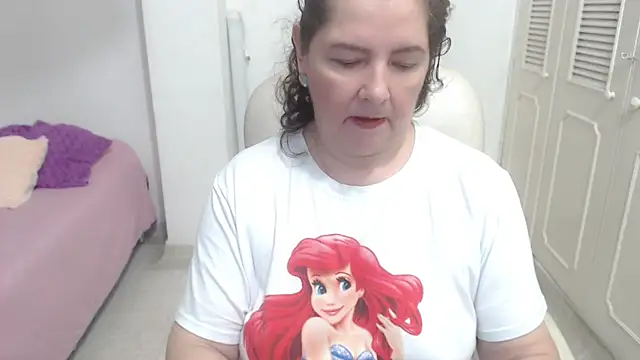 Snapshot of leonela_69 chatting on 9, 7, 2026 leonela 69 online show from 9, 7, 2026