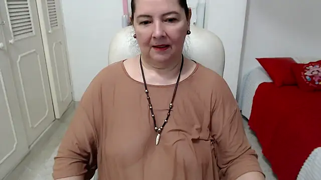 Snapshot of leonela_69 chatting on 26, 6, 2026 leonela 69 online show from 26, 6, 2026