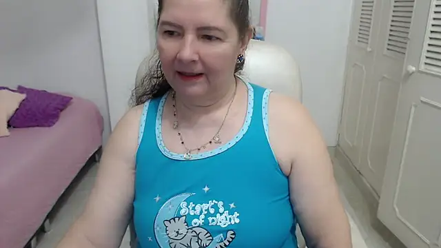 Snapshot of leonela_69 chatting on 1, 7, 2026 leonela 69 online show from 1, 7, 2026