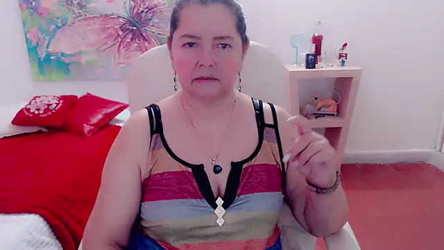 leonela 69 online show from 15, 11, 2025