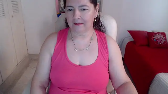 Snapshot of leonela_69 chatting on 7, 6, 2026 leonela 69 online show from 7, 6, 2026