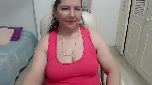 Snapshot of leonela_69 chatting on 14, 7, 2026 leonela 69 online show from 14, 7, 2026
