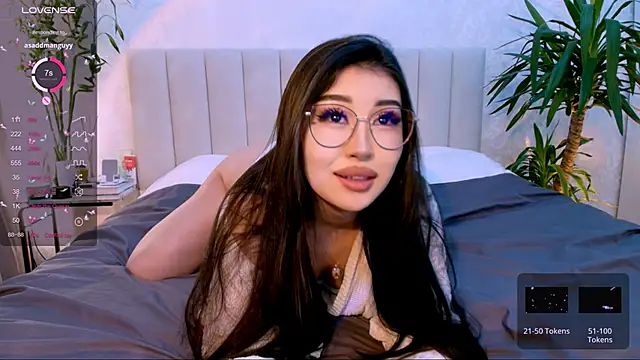 ilona Kim online show from 25, 2, 2025