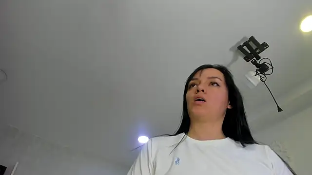 EmiliaRose  online show from 6, 2, 2026