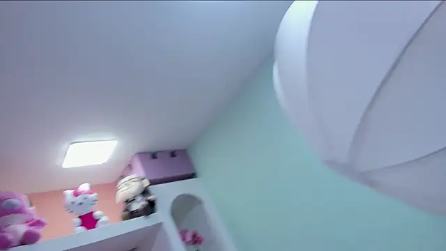 Snapshot of miss___megan chatting on 21, 11, 2025 miss megan online show from 21, 11, 2025