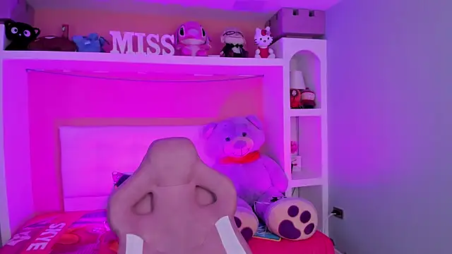 miss   megan online show from 16, 7, 2026