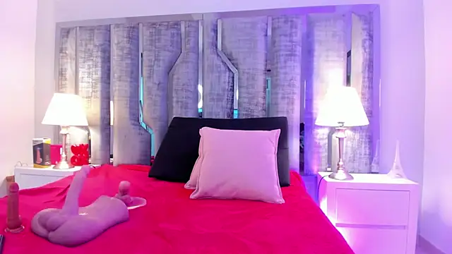 Ciara Benet online show from 10, 2, 2026