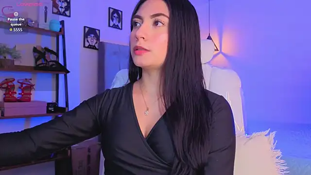 Snapshot of Miller_Vanessa_ chatting on 7, 5, 2026 Miller Vanessa online show from 7, 5, 2026