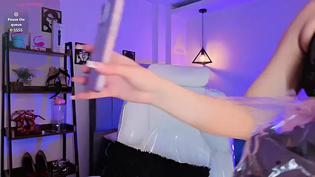 Miller Vanessa  online show from 28, 3, 2026