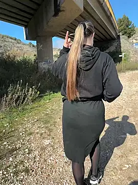 Mona Plus online show from 9, 3, 2026