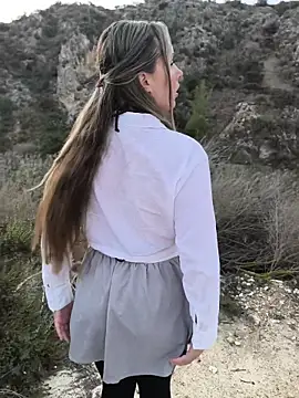 Snapshot of Mona_Plus chatting on 16, 10, 2025 Mona Plus online show from 16, 10, 2025