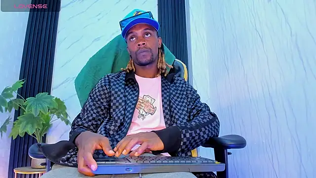 LooganX online show from 28, 9, 2025