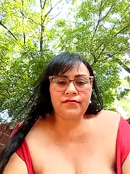 promiscuous-indecent-momm online show from 23, 6, 2026