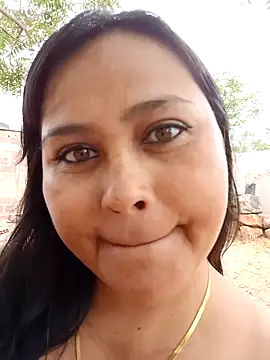 promiscuous-indecent-momm online show from 4, 3, 2025