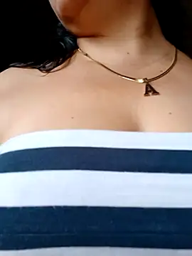 promiscuous-indecent-momm online show from 14, 3, 2025