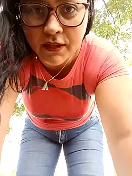 promiscuous-indecent-momm online show from 27, 2, 2025