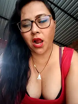 promiscuous-indecent-momm online show from 15, 3, 2025