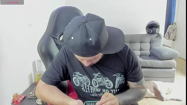 ragnar lothbrok777 online show from 21, 4, 2026