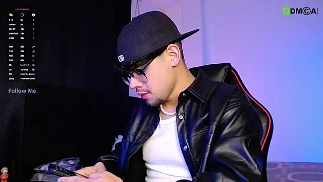 isaac-saenz online show from 1, 11, 2025