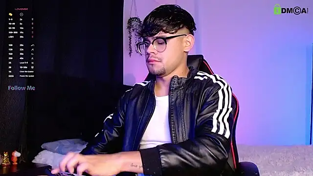 isaac-saenz online show from 14, 10, 2025