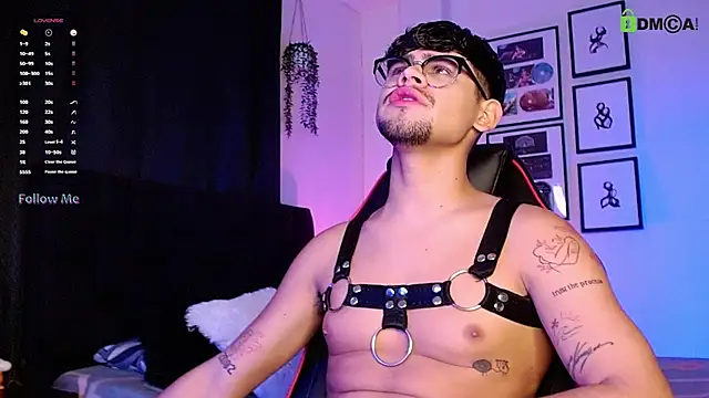 isaac-saenz online show from 11, 11, 2025