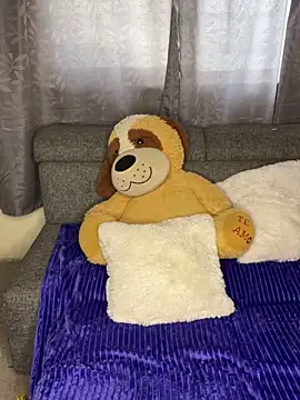 ZafiroKlein online show from 18, 11, 2025