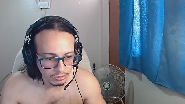 cholitohermoso online show from 8, 3, 2025