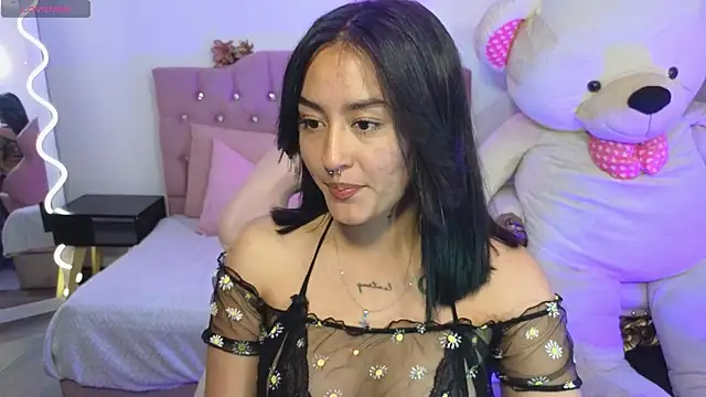 LUDO KITTY TAY online show from 3, 3, 2025