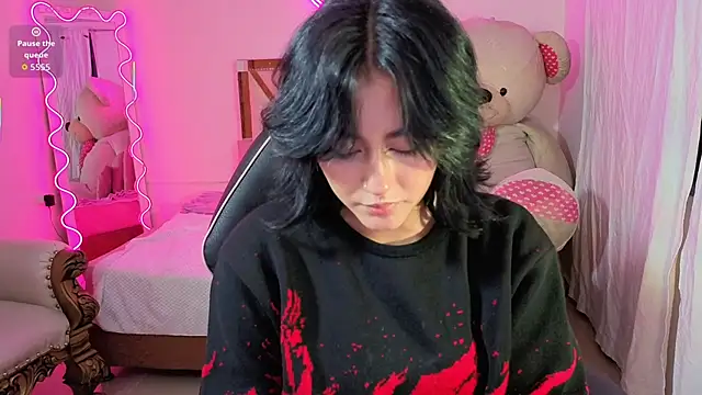 LUDO KITTY TAY online show from 13, 9, 2025