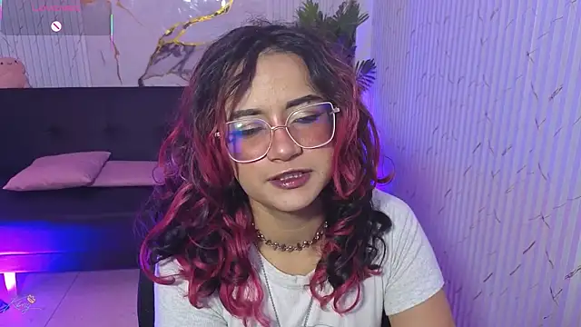 kristen tay online show from 19, 4, 2026