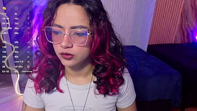 kristen tay online show from 22, 5, 2026