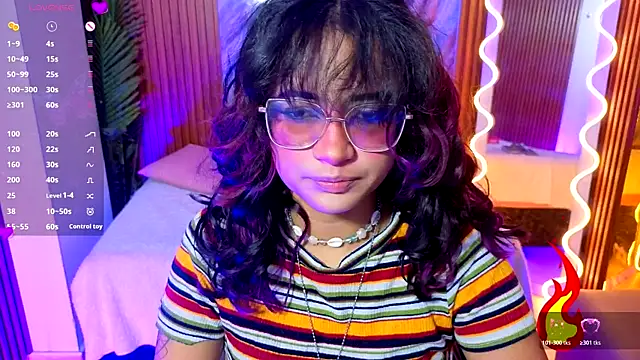 Snapshot of kristen_tay chatting on 20, 7, 2026 kristen tay online show from 20, 7, 2026