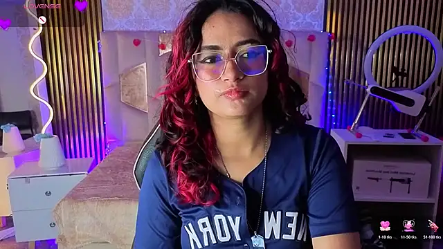 kristen tay online show from 6, 4, 2026