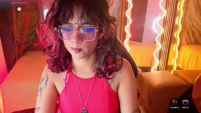 Snapshot of kristen_tay chatting on 16, 6, 2026 kristen tay online show from 16, 6, 2026