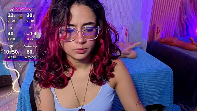 kristen tay online show from 9, 5, 2026