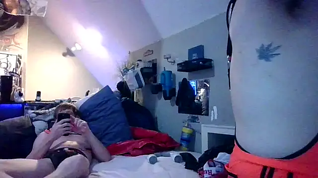 Sk00byJaXxX212 online show from 10, 3, 2026