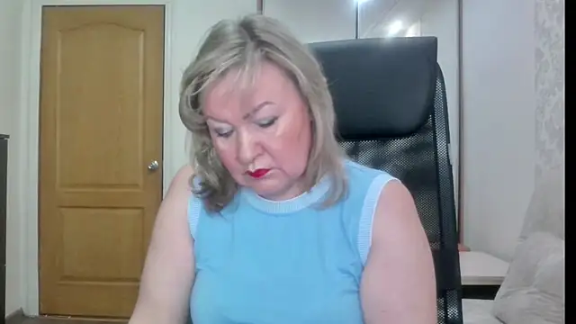 Victoria secrets  online show from 2, 8, 2026
