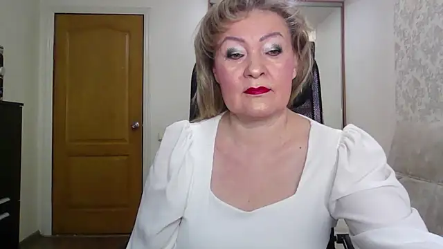 Victoria secrets  online show from 12, 2, 2026