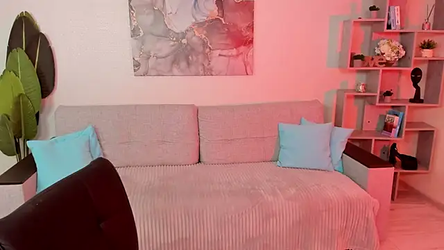 Snapshot of GabriellaMays chatting on 20, 11, 2025 GabriellaMays online show from 20, 11, 2025